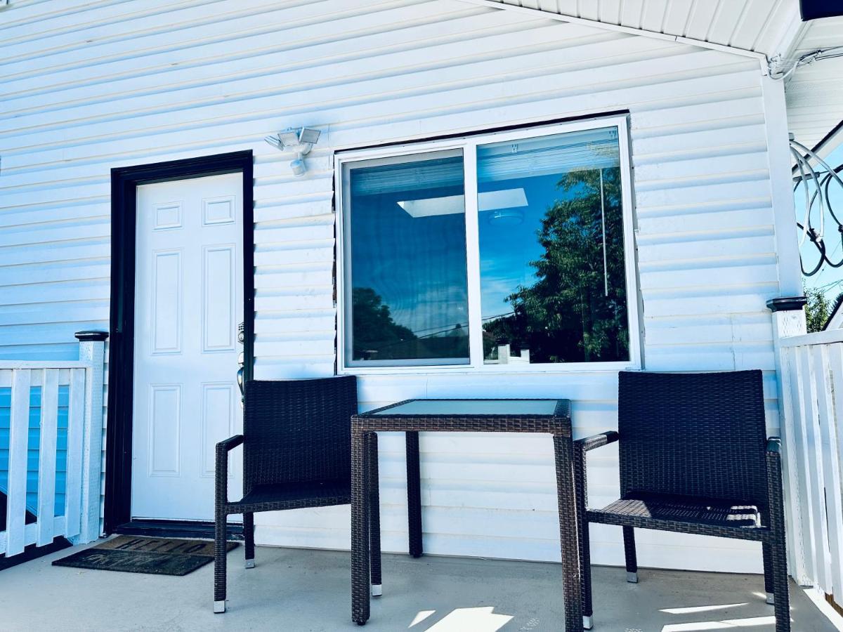 Tacoma 2 Bedrooms 1 Baths Sleep 5 With Compact Kitchen Kültér fotó