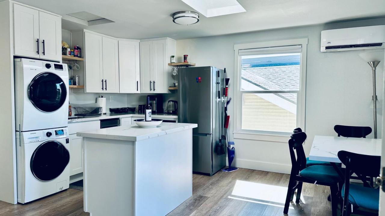 Tacoma 2 Bedrooms 1 Baths Sleep 5 With Compact Kitchen Kültér fotó